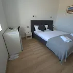 Sobe Burnum Oda ve Kahvaltı
