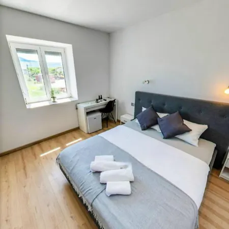 Sobe Burnum Bed and Breakfast Vrbnik (Sibenik-Knin)