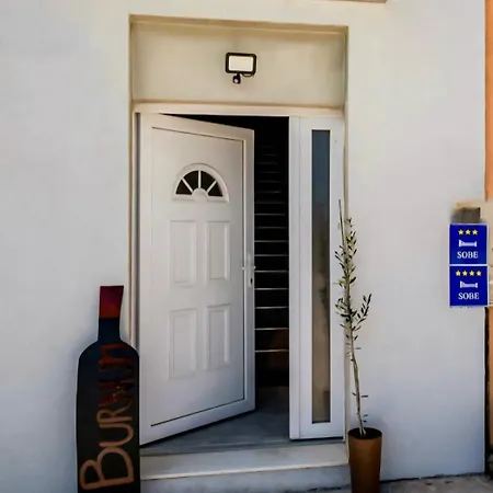 Bed and Breakfast Sobe Burnum Vrbnik (Sibenik-Knin)