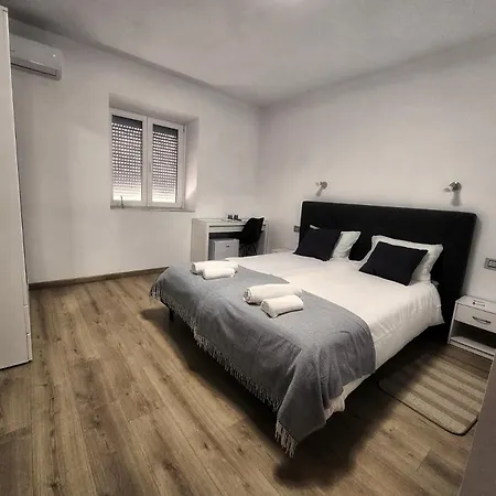 Bed and Breakfast Sobe Burnum 4*