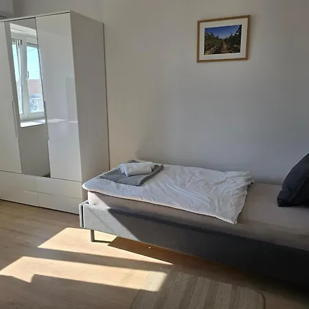 Bed and Breakfast Sobe Burnum 4*