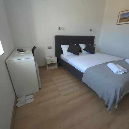 Sobe Burnum Alojamento de Acomodação e Pequeno-almoço