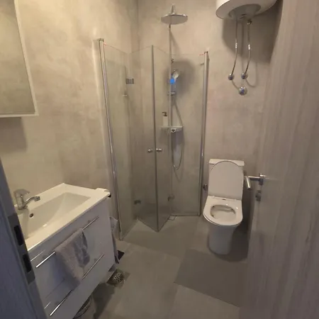 Alojamento de Acomodação e Pequeno-almoço Sobe Burnum Vrbnik (Sibenik-Knin)